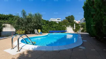 Expose Wohnung Novigrad, Wohnung in attraktiver Lage, nahe dem Meer