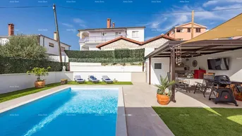 Expose Haus Wir verkaufen eine wunderschöne Villa in Rovinj.