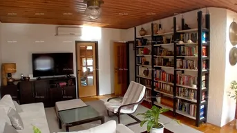 Expose Wohnung Ich verkaufe eine Wohnung im Zentrum von Pula.