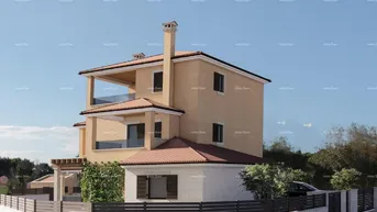 Expose Haus Exklusive Villa in Premantura – In der Nähe des Kamenjak-Parks.