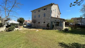 Expose Haus Wunderschönes Steinhaus 10 km Poreč.