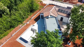 Expose Haus KOŽLJANI – Modernes Haus mit Pool. In Waldnähe, 15 Min. zum Meer