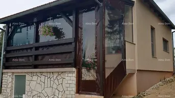 Expose Haus Haus mit Terrasse – Kavran