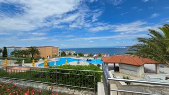 Expose Wohnung Umag, Crveni Vrh, Alberi Apartment mit offenem Meerblick.