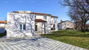Expose Haus Haus mit 3 Wohnungen und großem Garten in Liznjan