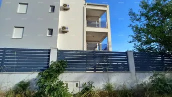 Expose Wohnung Verkauf einer möblierten Wohnung mit Parkplatz an ausgezeichneter Lage, Fažana!