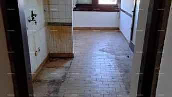 Expose Wohnung Wohnung zur Renovierung, Nähe Stadtzentrum, Pula!