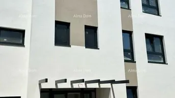 Expose Wohnung Zum Verkauf: Wohnung in einem kleinen Gebäude mit nur vier Wohnungen!