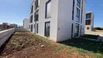 Expose Wohnung Mukalba. Medulin. Wohnung in einem Neubau mit eigenem Pool