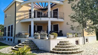 Expose Haus Medulin, Pošesi, freistehende Villa 50 m vom Strand entfernt.