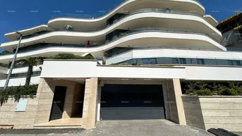 Expose Wohnung Verkauf von luxuriösen und modern ausgestatteten Apartments in einem Wohngebäude mit Pools auf dem Dach, Opatija!