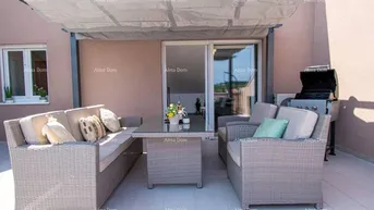 Expose Wohnung Medulin. Mukalba. Modernes Apartment mit großer Terrasse und Meerblick.