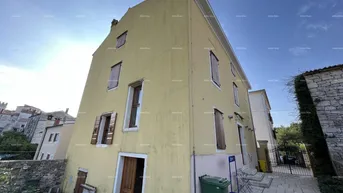 Expose Haus Haus im Zentrum von Bala!