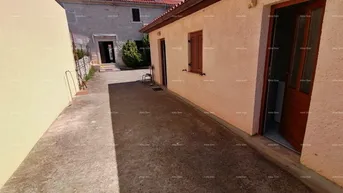 Expose Haus 2 Häuser mit Garten