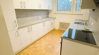 Expose Attraktive 4-Zimmer-Wohnung mit Balkon in Hörsching – Sofort verfügbar