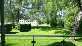 Expose Zentrale Wohnung im Grünen – perfekt aufgeteilte 4,5-Zimmer-Wohnung mit Balkon am Bindermichl