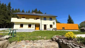Expose Wohnhaus mit viel Platz und großem Garten in herrlicher Naturlage