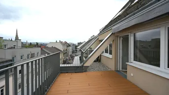 Expose Exklusive Innenstadtwohnung mit Dachterrasse &amp; Klimaanlage – Blick über die Dächer von Linz