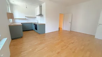 Expose Perfekt aufgeteilte 2-Zimmer Wohnung mit offener, möblierter Küche!
