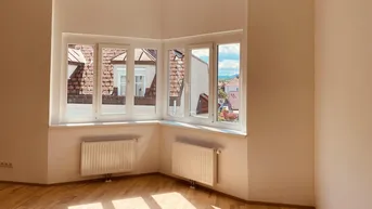 Expose Gemütliche 4 Zimmer Dachgeschoss-Wohnung mit Lift in zentraler Lage