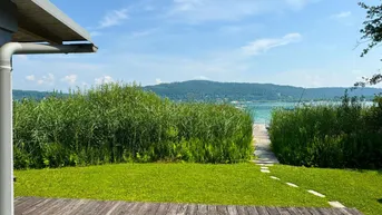 Expose SEEWOHNUNG mit bombastischer Seeblickterrasse und exklusivem Strandbereich - Klagenfurt Nähe