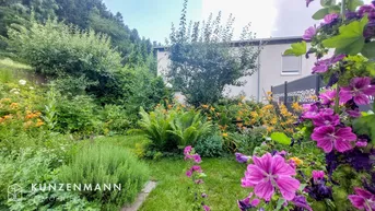 Expose Doppelhaushälfte mit Garten in absoluter Ruhelage am Waldrand
