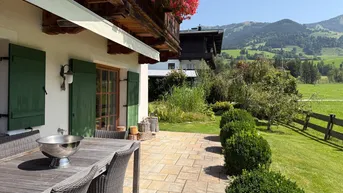 Expose Modernes Terrassenapartment in sonniger und traumhafter Panoramalage von Aurach