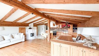 Expose Zauberhafte Dachgeschoßwohnung im alpinen Stil in unmittelbarer Nähe zum Skilift "Fleckalmbahn"