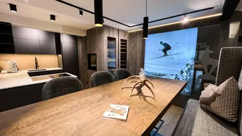Expose Edles Design-Highlight im Chalet Stil über den Dächern von Kitzbühel