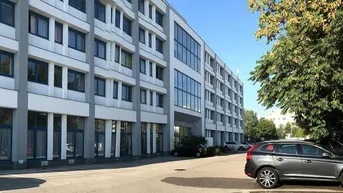 Expose Top B13: attraktive Bürofläche zu mieten! B17-1 