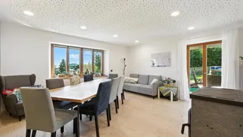 Expose Großzügiges Einfamilienhaus auf ca. 1873 m² Grundstück am Feldrand | 3 Wohnungen möglich | Mehrgenerationenhaus oder Wohnen und Arbeiten unter einem Dach möglich