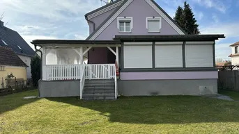 Expose Ideal für Großfamilien oder als Generationenhaus - Zweifamilienhaus in bester Lage