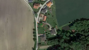 Expose BAUGRUND IN RUHIGER LAGE MIT 2 GARTENHÜTTEN