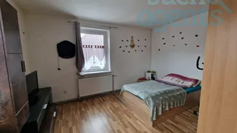 Expose 4 Zimmer Wohnung in zentraler Lage