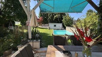 Expose Sonnige Familienoase – mit Garten, Pool &amp; Garage