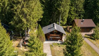 Expose Charmantes 5-Zimmer-Ferienhaus in Schetteregg – Ruhige Lage, Skilift zu Fuß erreichbar