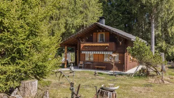 Expose Charmantes 5-Zimmer-Ferienhaus in Schetteregg – Ruhige Lage, Skilift zu Fuß erreichbar