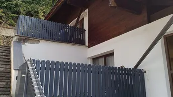 Expose Haus in 0mes 180m² mit Garten, Garage und atemberaubendem Bergblick!