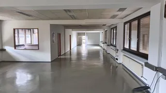 Expose Ideal für Anleger und Firmen!! Es gibt ein Gewerbeobjekt mit 5 Garconnieren und einer 2 Zimmerwohnung in Innsbruck zu erwerben.