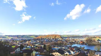 Expose Gewerbegrund 4700 m2 mit Werbewirkung