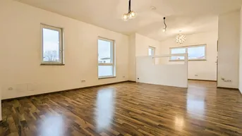 Expose Büro / Praxis 46m2 mit eigenem Zugang und Parkplätzen