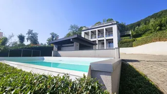 Expose Traumvilla am Mondsee! Seeblick und privater Seezugang mit Boje inklusive