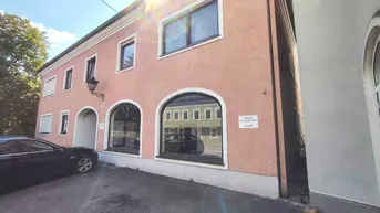 Expose Attraktive Verkaufsfläche im Zentrum von Altheim – 83 m² mit großen Fensterfronten