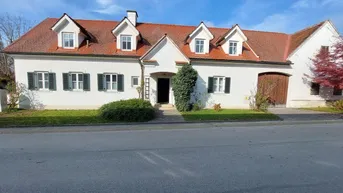 Expose **Schöner Vierkanthof in guter Lage ausbaufähig**