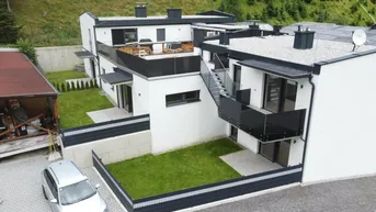 Expose ERSTBEZUG: Dachgeschosswohnung mit 37 m² Terrasse