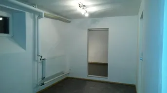 Expose Vielseitig nutzbares Lager (beheizt) ggfs auch als Werkstatt oder Büro nutzbar, in Innsbruck-Wilten – Renoviert und einsatzbereit!