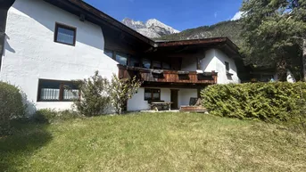 Expose Reihenhaus im K-Stil mit Renovierungsbedarf in guter Wohnlage