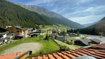 Expose Leben inmitten der Tiroler Bergwelt - Stilvoller Alpenwohnsitz in St. Sigmund im Sellrain