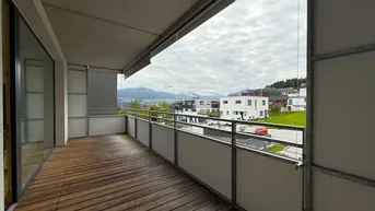 Expose Wohnen in Ruhelage: 3-Zimmer Wohnung in Mutters