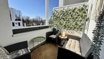 Expose Wohnen mit Schlossblick: Moderne Wohnung im Ärztezentrum
